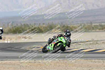 media/Dec-06-2025-CVMA (Sat) [[4a896cc04c]]/Race 4-Formula Middleweight/